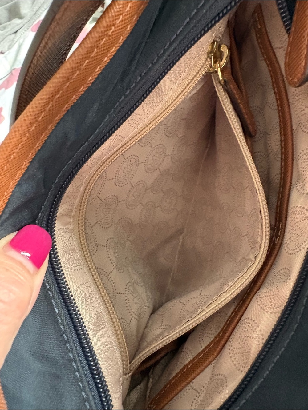 Michael Kors Kempton Crossbody Bag - Picture 6 of 13
